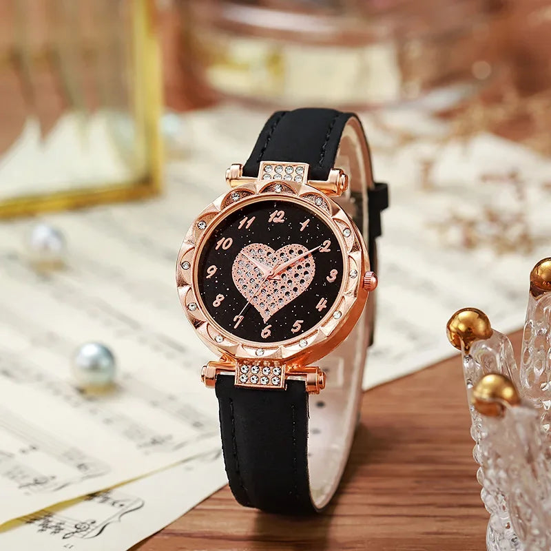 Women Watches Fashion Rhinestone Heart Dial Quartz Watch Female Leather Band Wristwatches Luxury Female Relogio Feminino