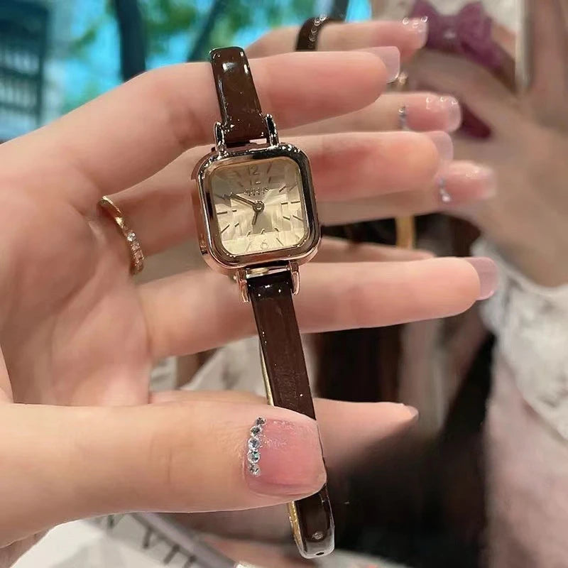 Women Watch Small Square Dial Thin Leather Strap Ladies Wristwatch Elegant Quartz Female Watches Casual Relogios Feminino Reloj